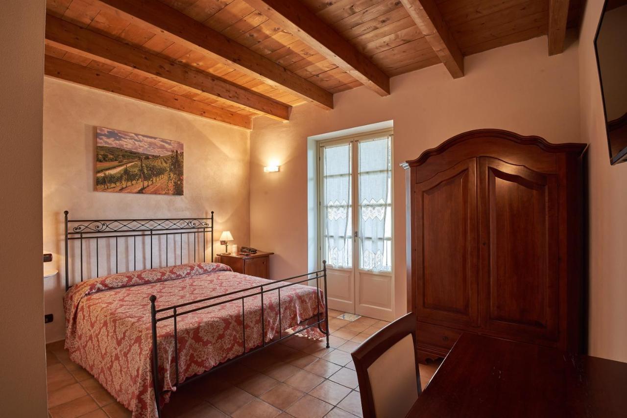 Agriturismo Podere La Piazza Костильоле-д'Астри Экстерьер фото