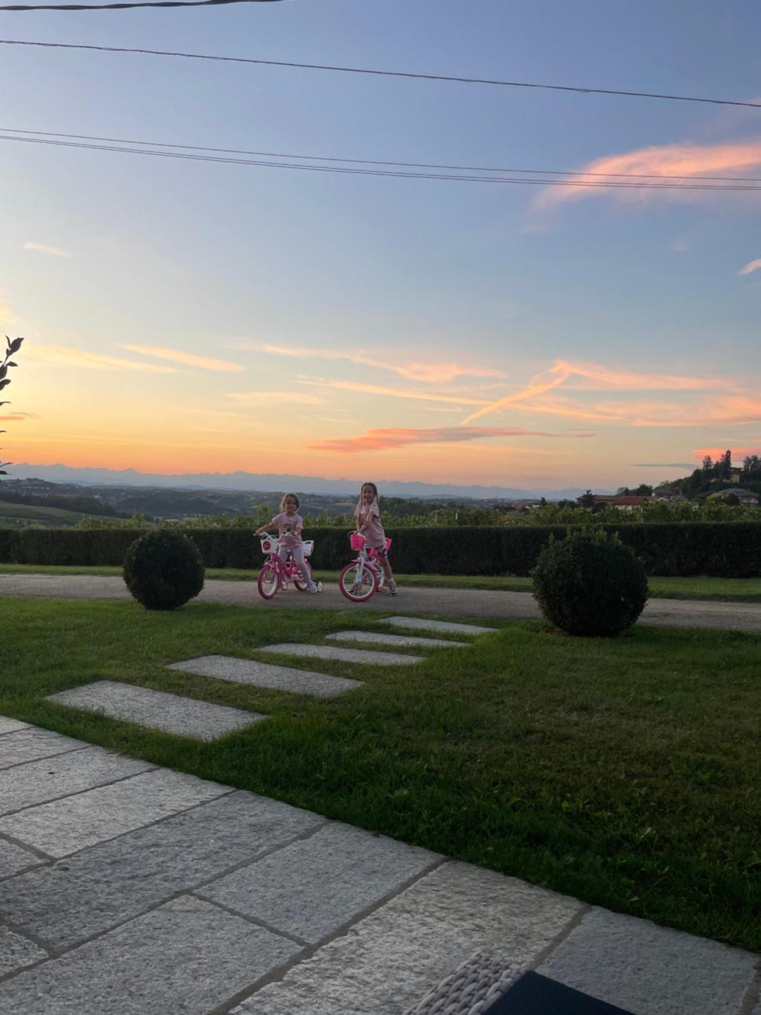 Agriturismo Podere La Piazza Костильоле-д'Астри Экстерьер фото