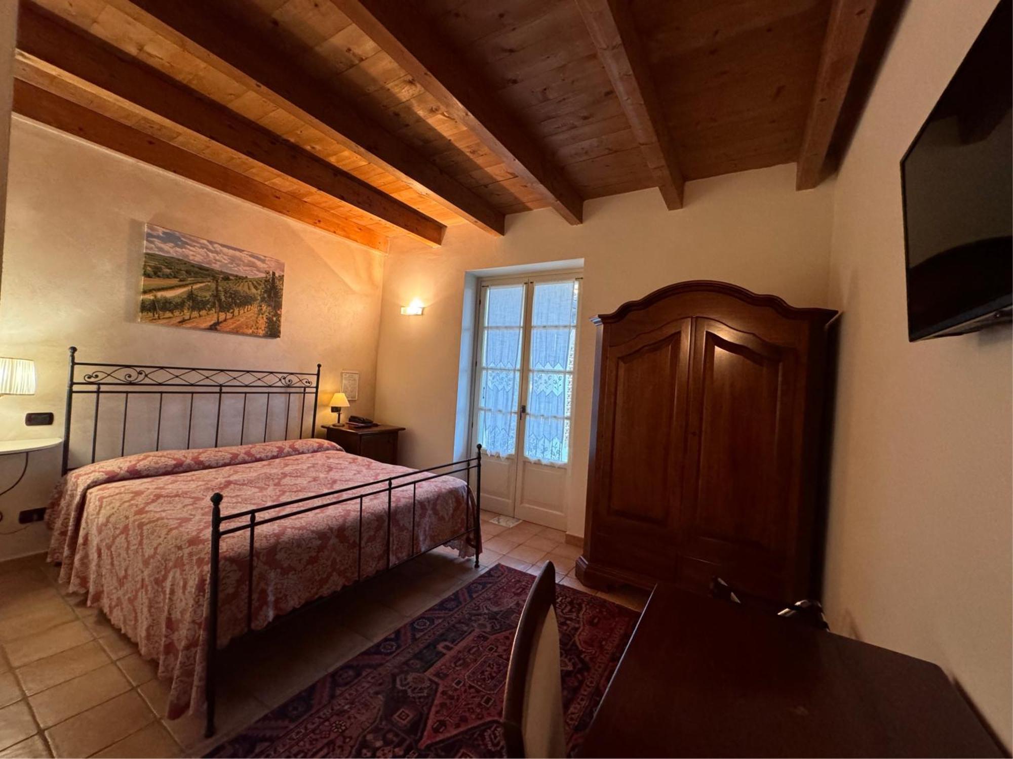 Agriturismo Podere La Piazza Костильоле-д'Астри Экстерьер фото