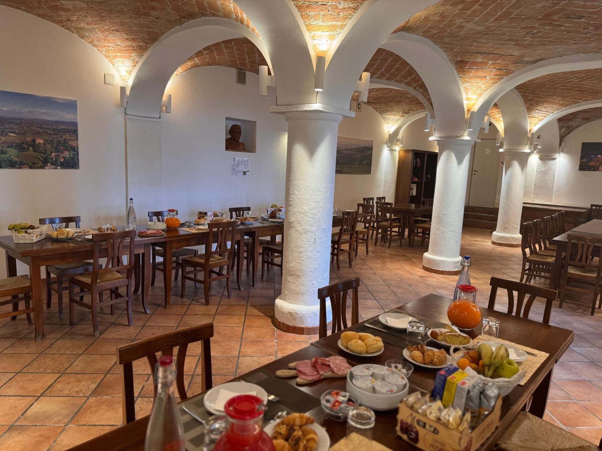 Agriturismo Podere La Piazza Костильоле-д'Астри Экстерьер фото