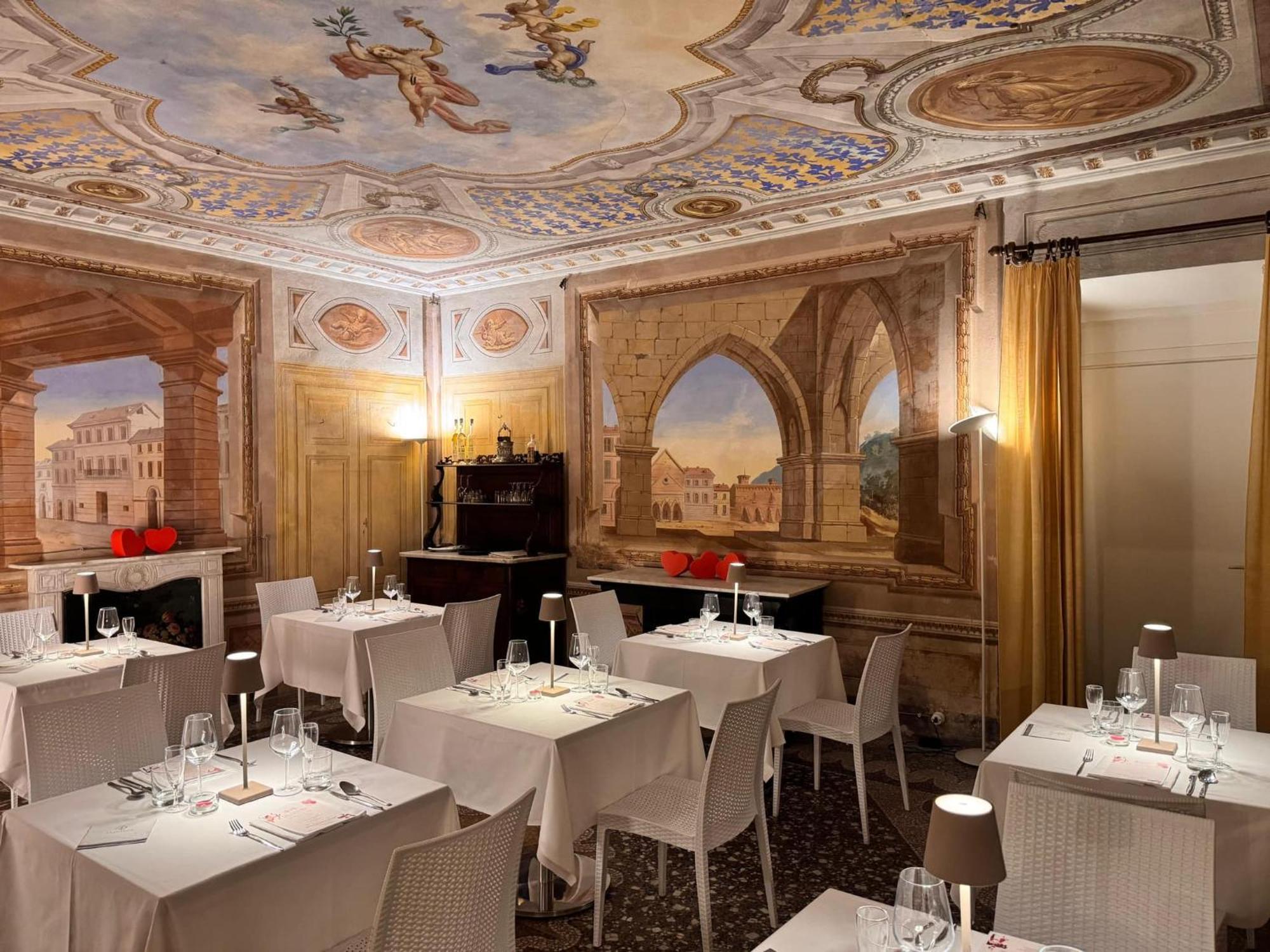 Agriturismo Podere La Piazza Костильоле-д'Астри Экстерьер фото